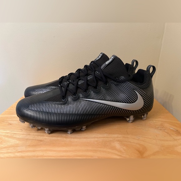 Nike Vapor Untouchable Pro Football Cleats US 16 Black Silver 833385-002 - Picture 1 of 8